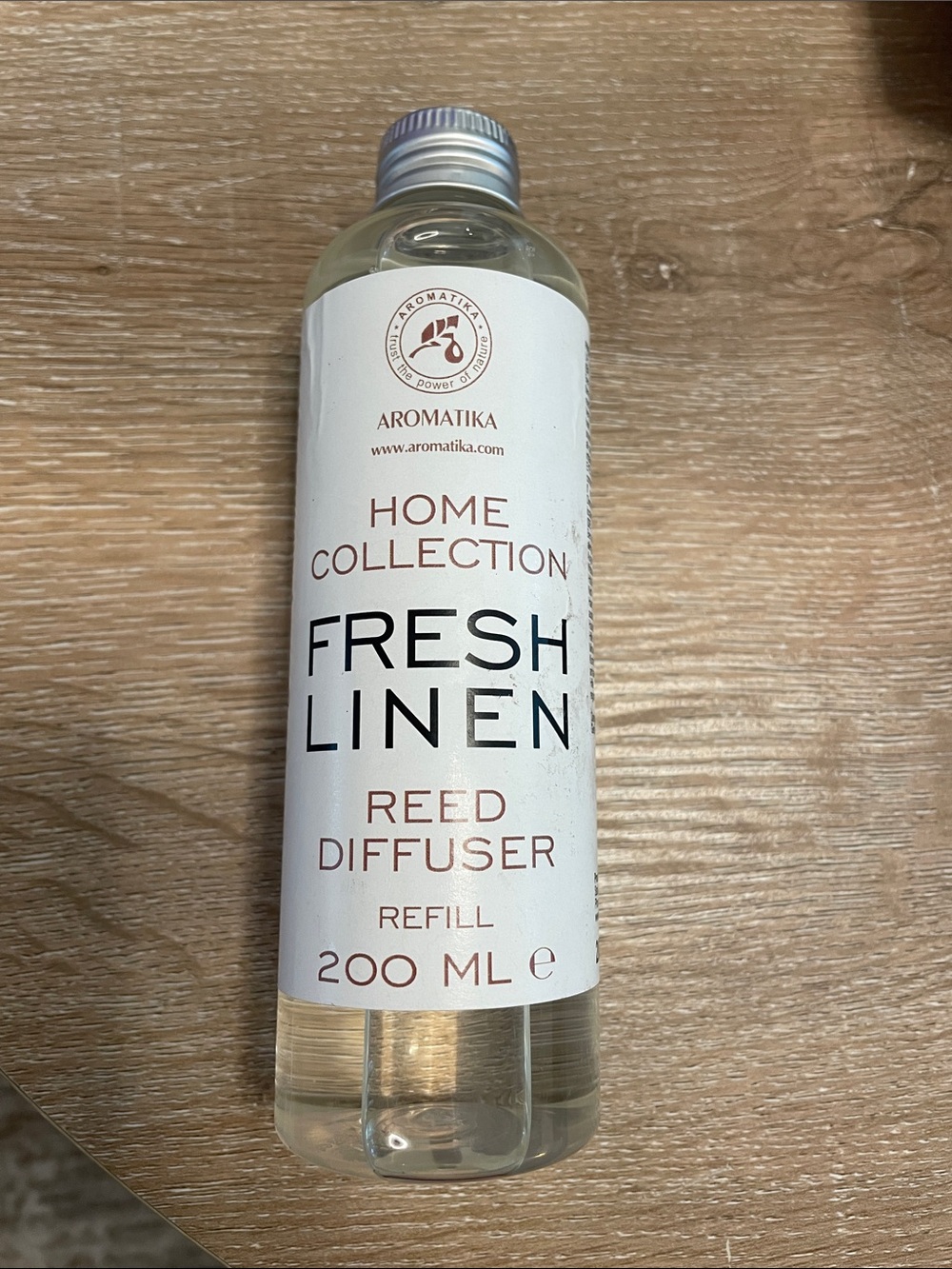 Fresh Linen Reed Diffuser Refill - Clear